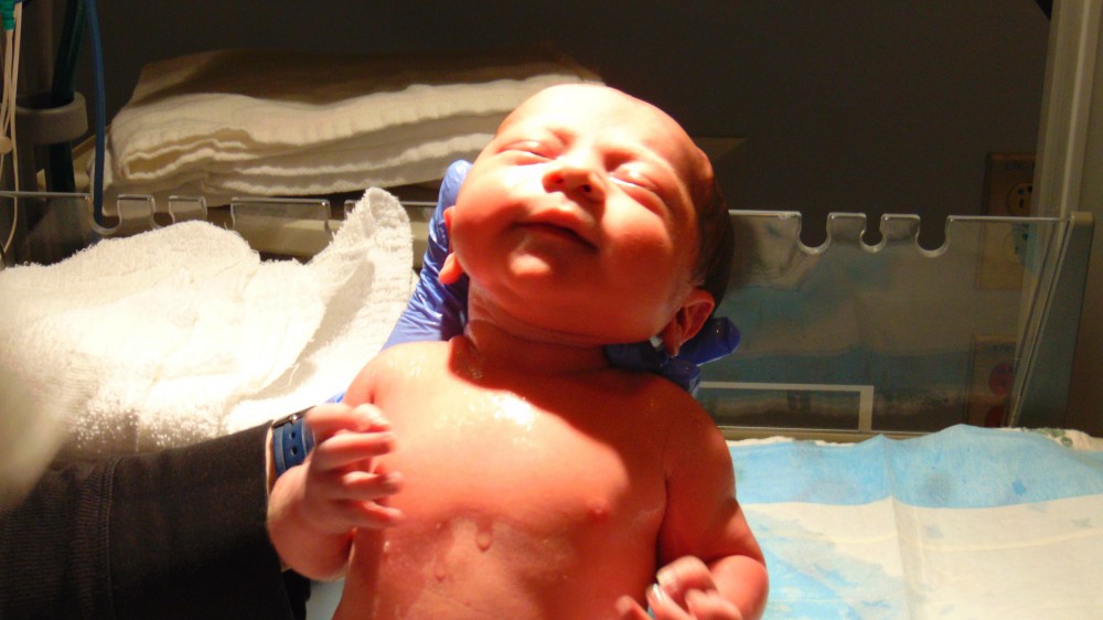 new-born-615751_1920